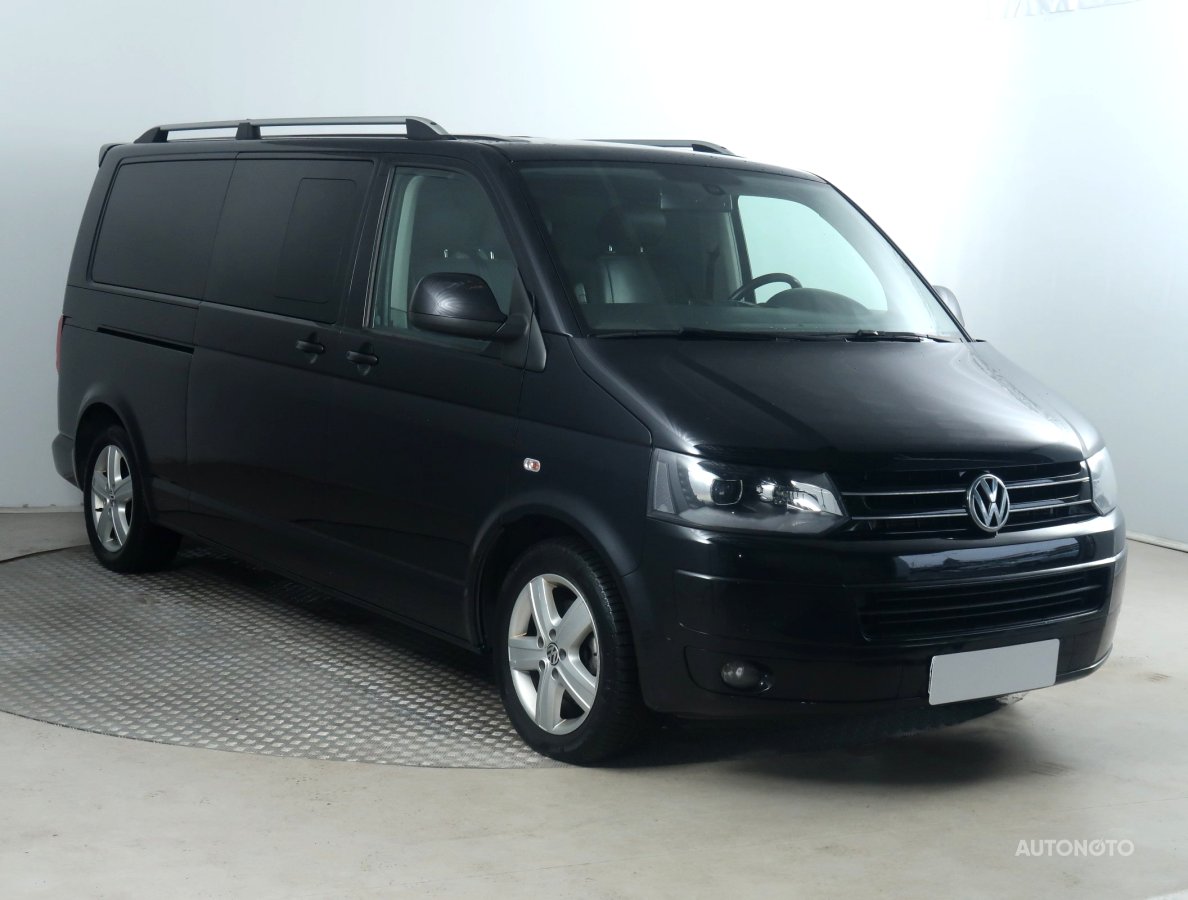 Volkswagen Caravelle, 2013 - celkový pohled