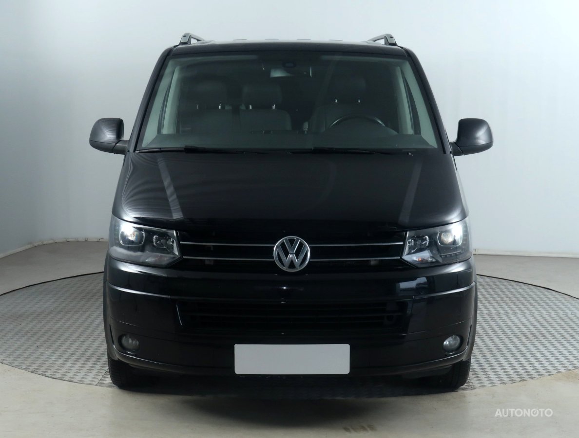 Volkswagen Caravelle, 2013 - pohled č. 2