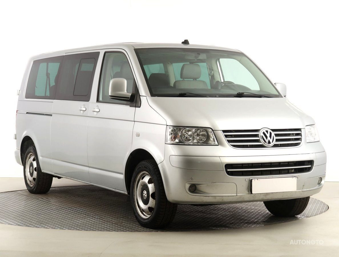 Volkswagen Caravelle, 2007 - celkový pohled