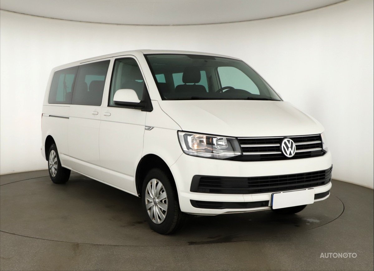 Volkswagen Caravelle, 2018 - celkový pohled