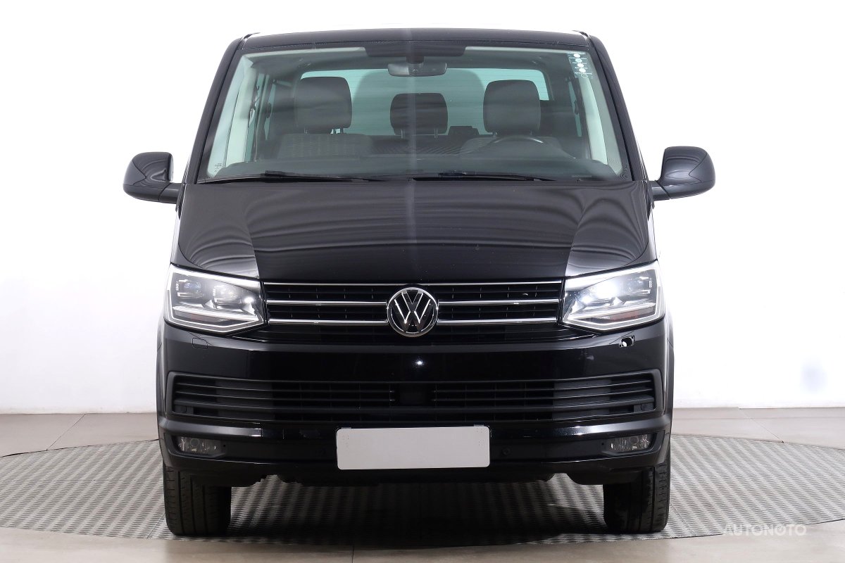 Volkswagen Caravelle, 2017 - pohled č. 2