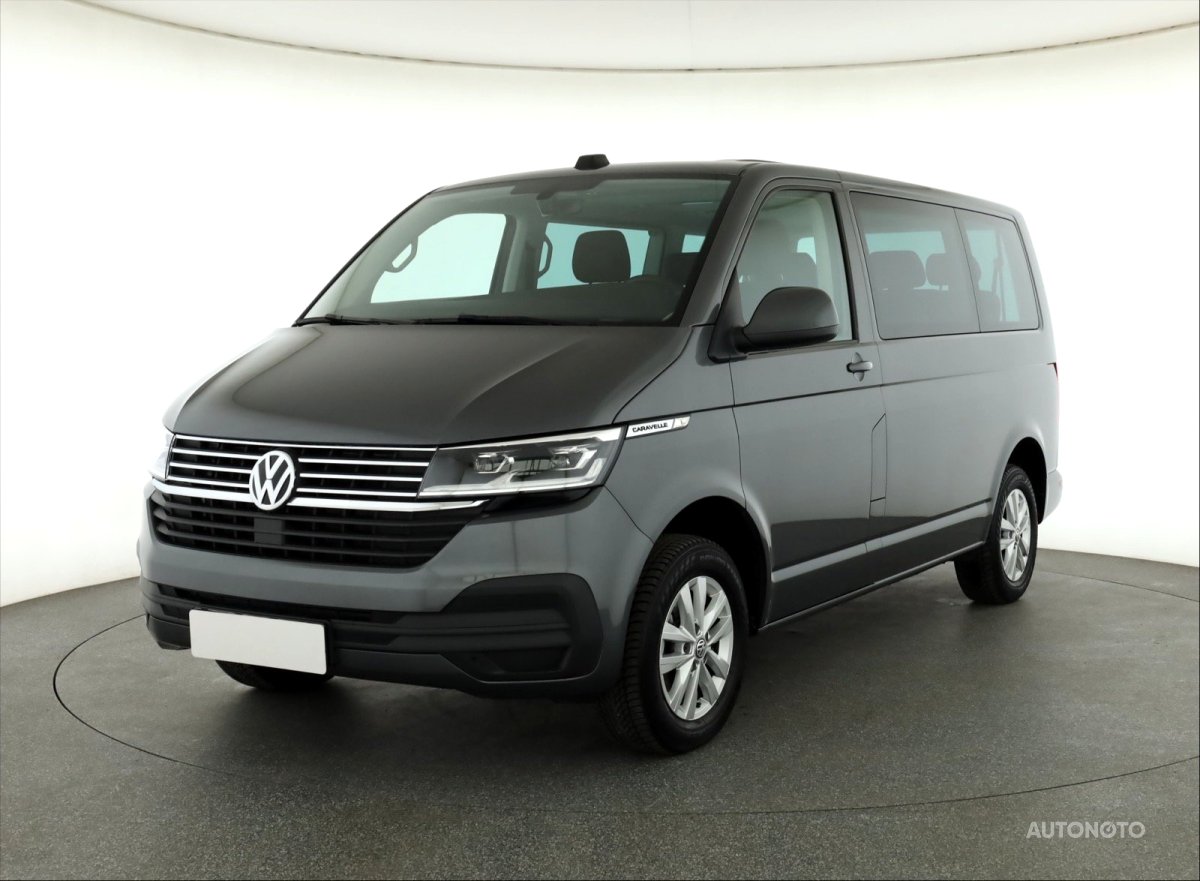 Volkswagen Caravelle, 2023 - pohled č. 3