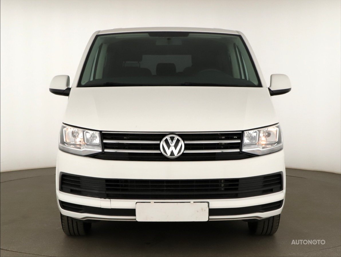 Volkswagen Caravelle, 2017 - pohled č. 2