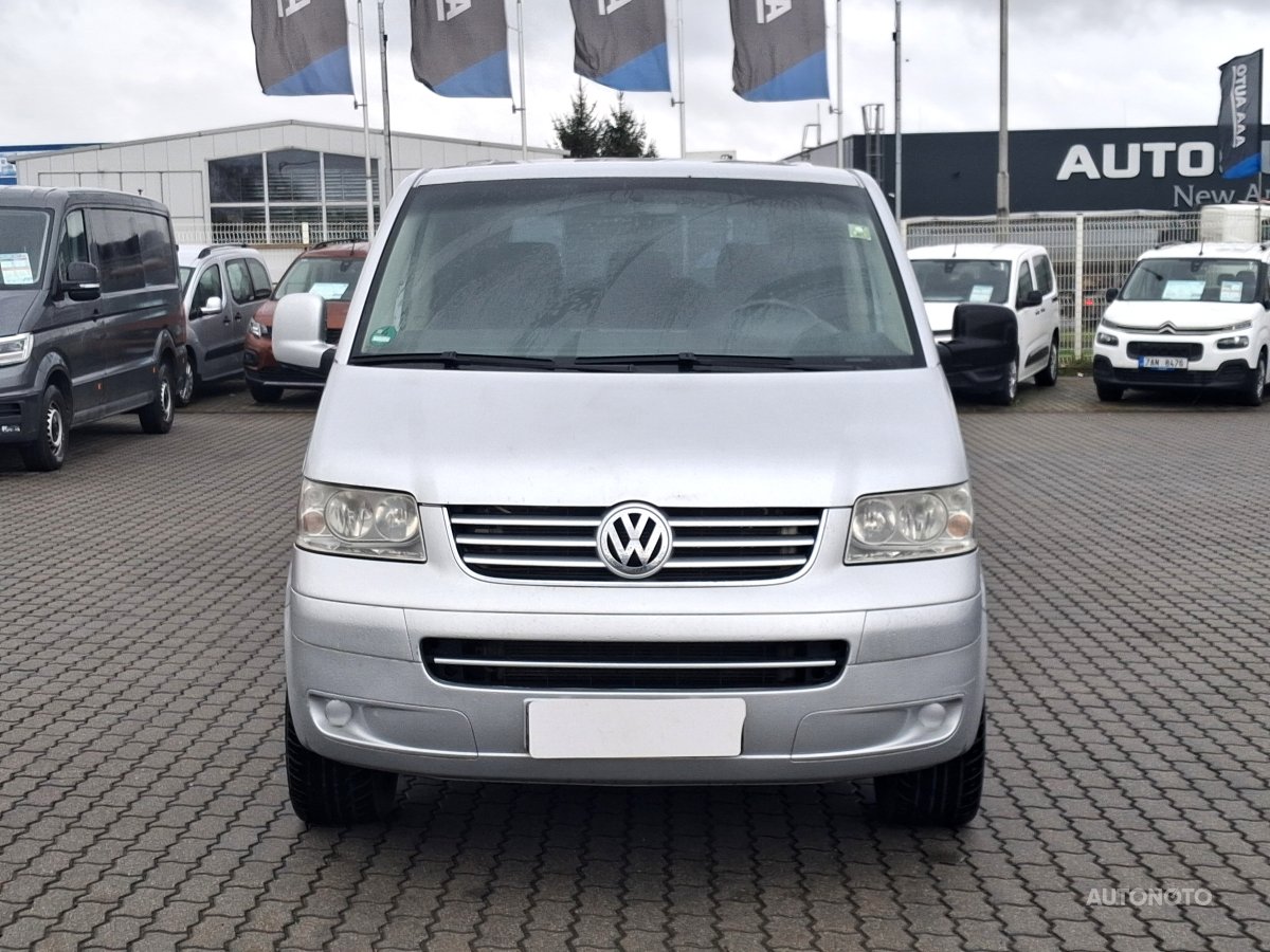 Volkswagen Caravelle, 2006 - pohled č. 2