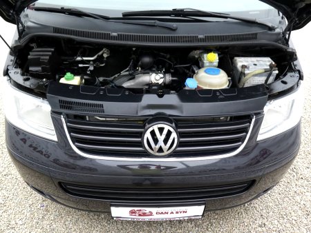 Volkswagen Caravelle, 2006 - pohled č. 10