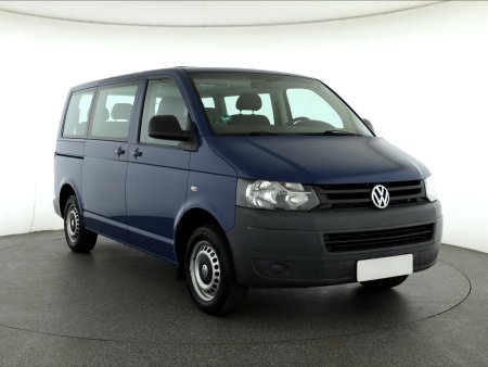 Volkswagen Caravelle, 2012