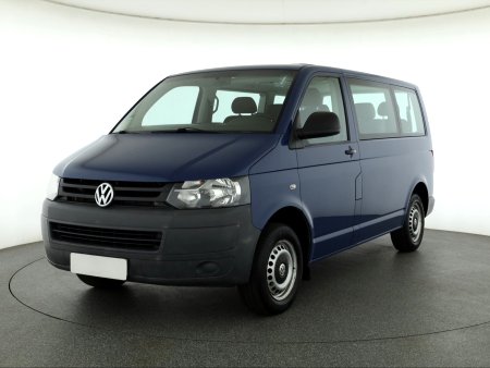 Volkswagen Caravelle, 2012 - pohled č. 3