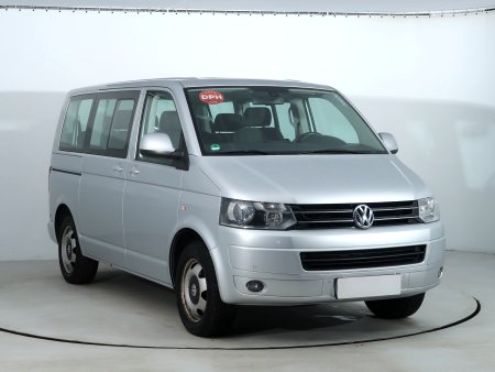 Volkswagen Caravelle, 2011