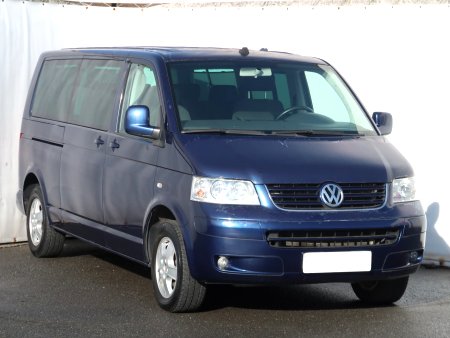 Volkswagen Caravelle, 2005