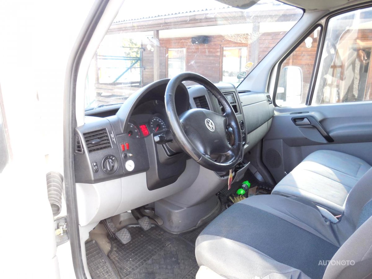 Volkswagen Crafter, 2009 - pohled č. 6