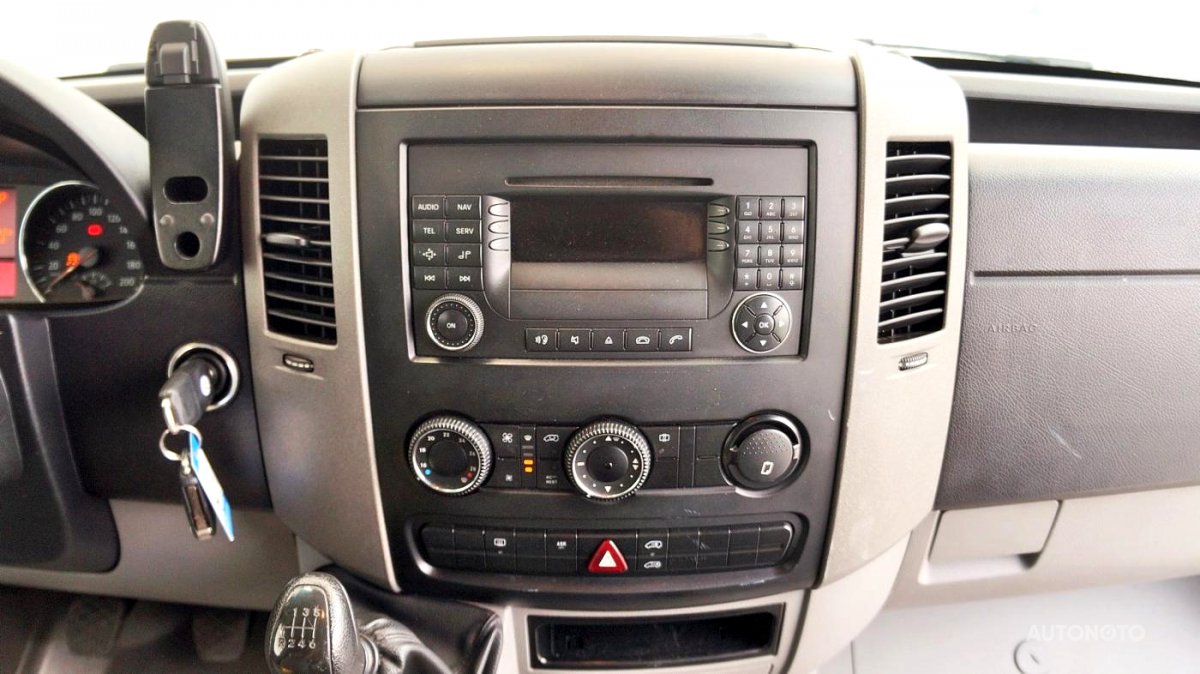 Volkswagen Crafter, 2006 - pohled č. 10