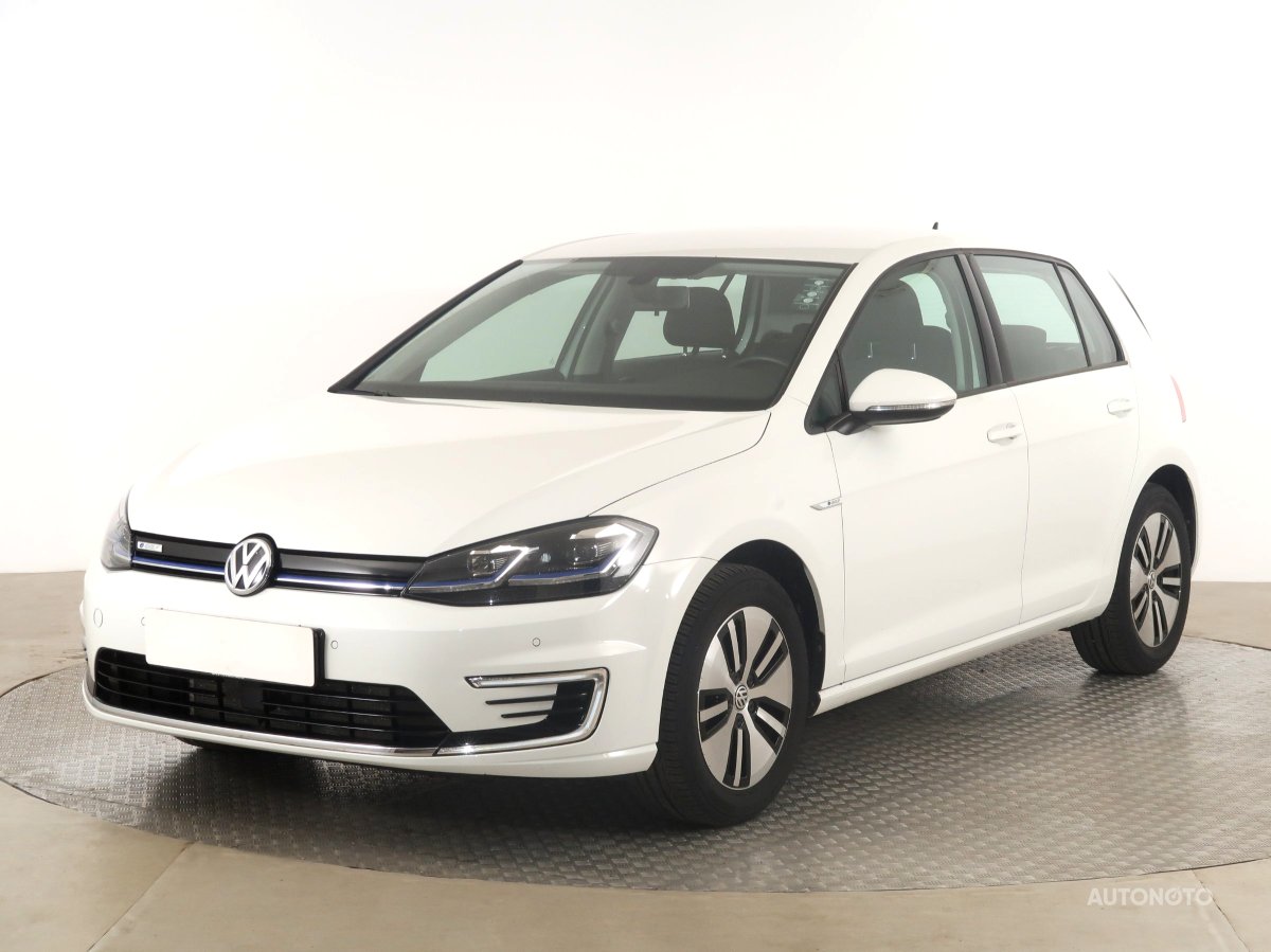 Volkswagen e-Golf, 2020 - pohled č. 3