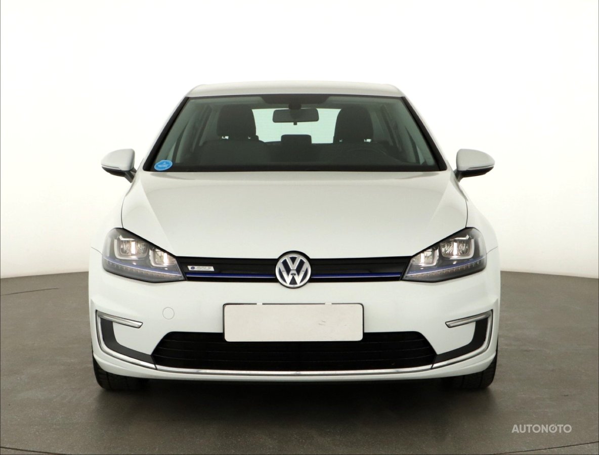 Volkswagen e-Golf, 2015 - pohled č. 2
