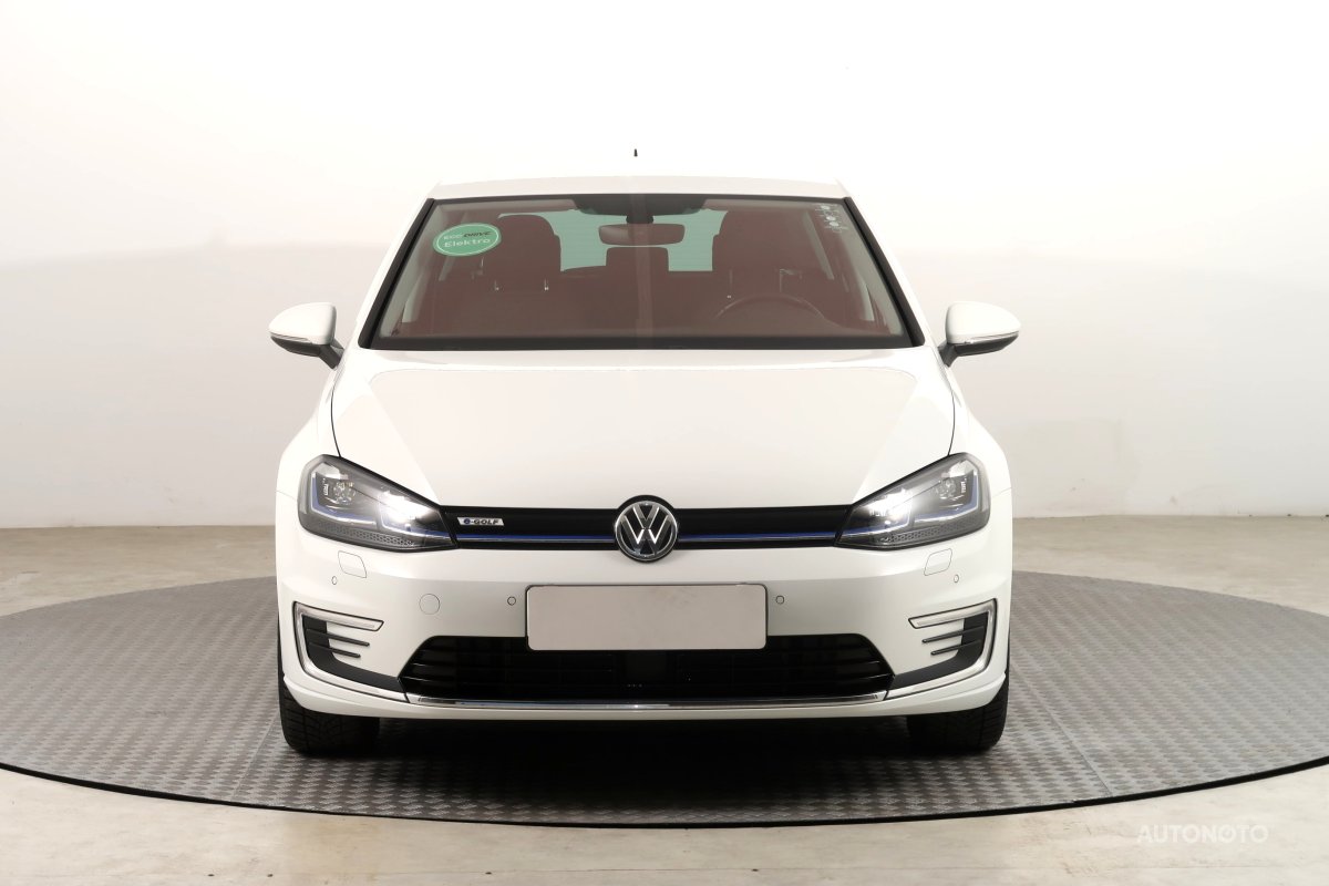 Volkswagen e-Golf, 2020 - pohled č. 2