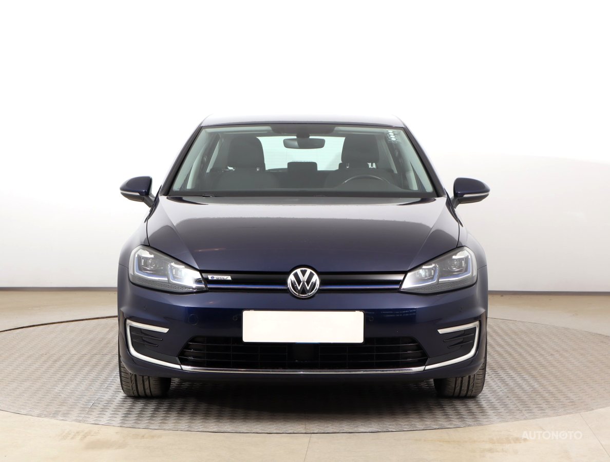 Volkswagen e-Golf, 2019 - pohled č. 2