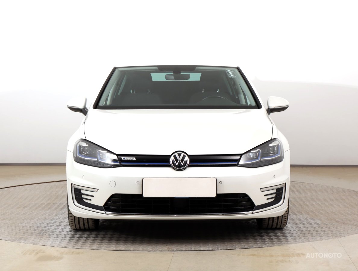 Volkswagen e-Golf, 2020 - pohled č. 2