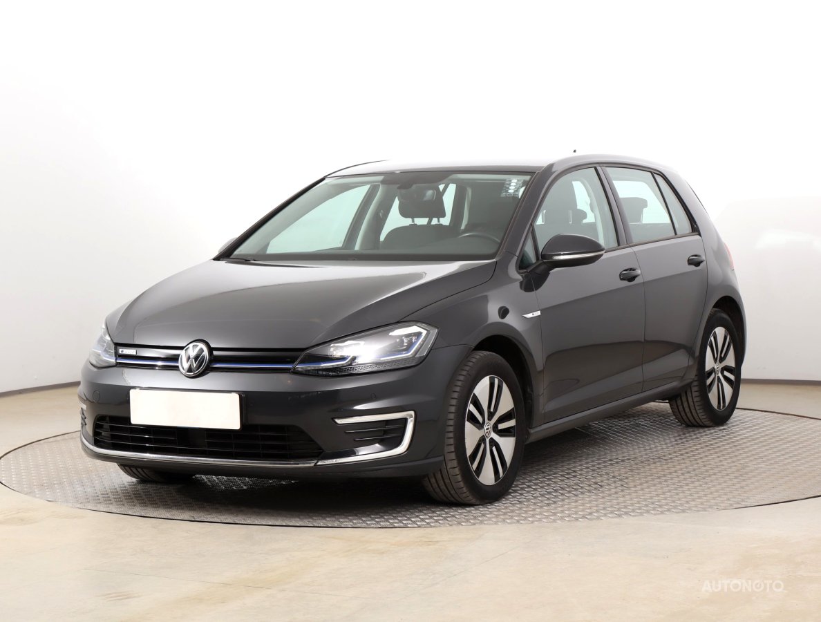 Volkswagen e-Golf, 2020 - pohled č. 3