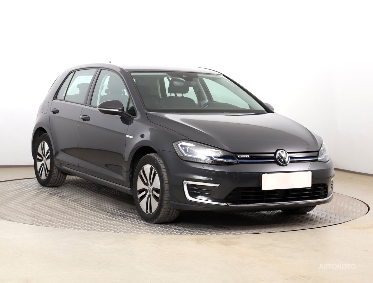 Volkswagen e-Golf, 2020 - celkový pohled