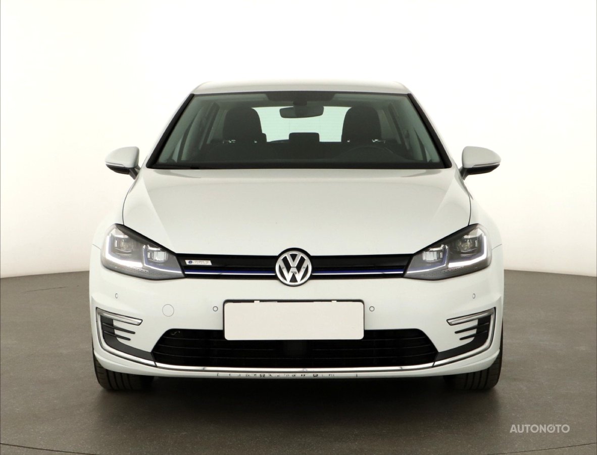 Volkswagen e-Golf, 2020 - pohled č. 2