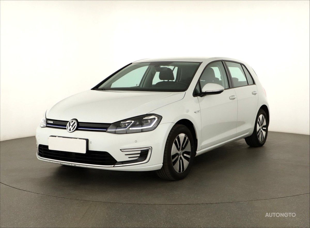 Volkswagen e-Golf, 2020 - pohled č. 3