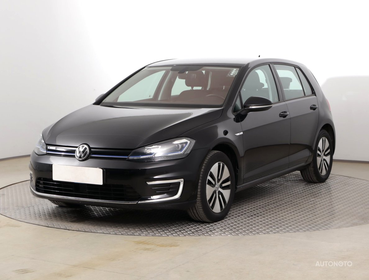 Volkswagen e-Golf, 2020 - pohled č. 3