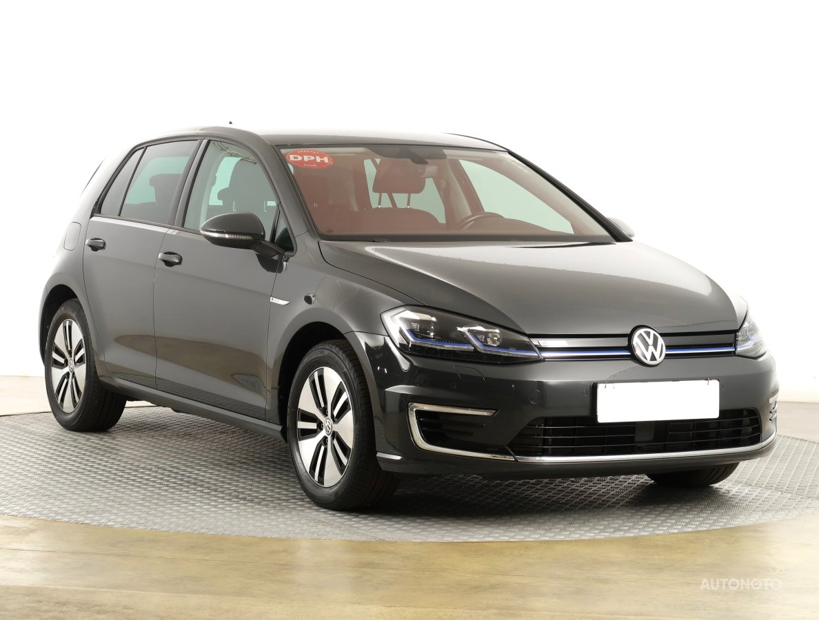 Volkswagen e-Golf, 2020 - celkový pohled