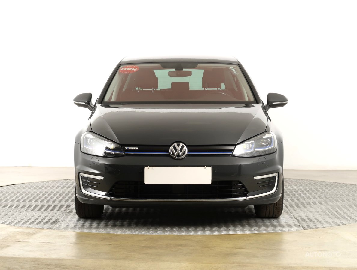 Volkswagen e-Golf, 2020 - pohled č. 2