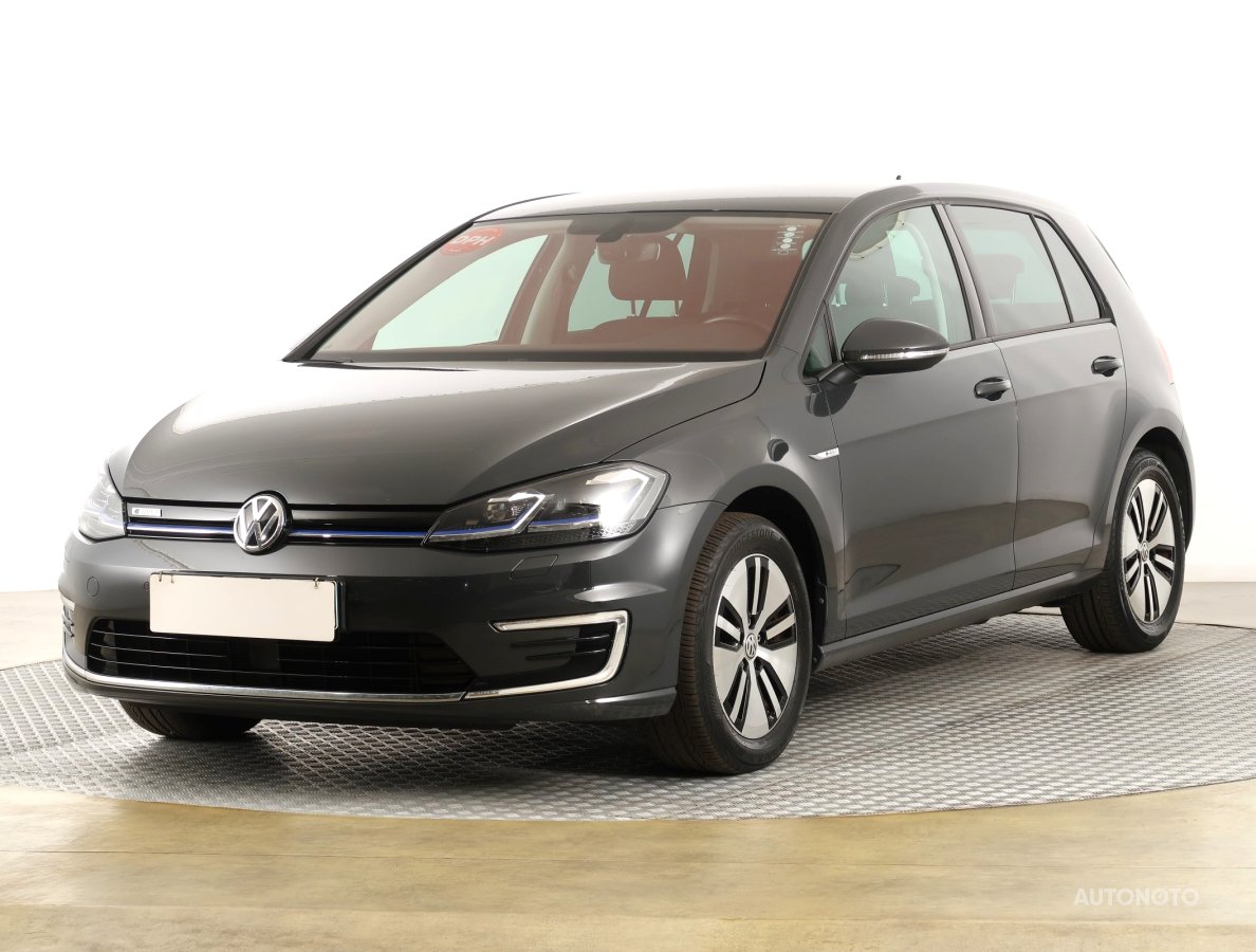 Volkswagen e-Golf, 2020 - pohled č. 3