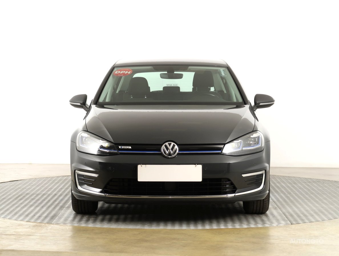 Volkswagen e-Golf, 2020 - pohled č. 2