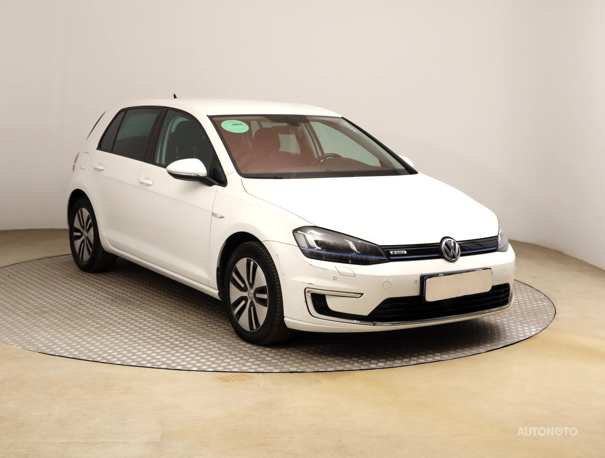 Volkswagen e-Golf, 2017 - celkový pohled