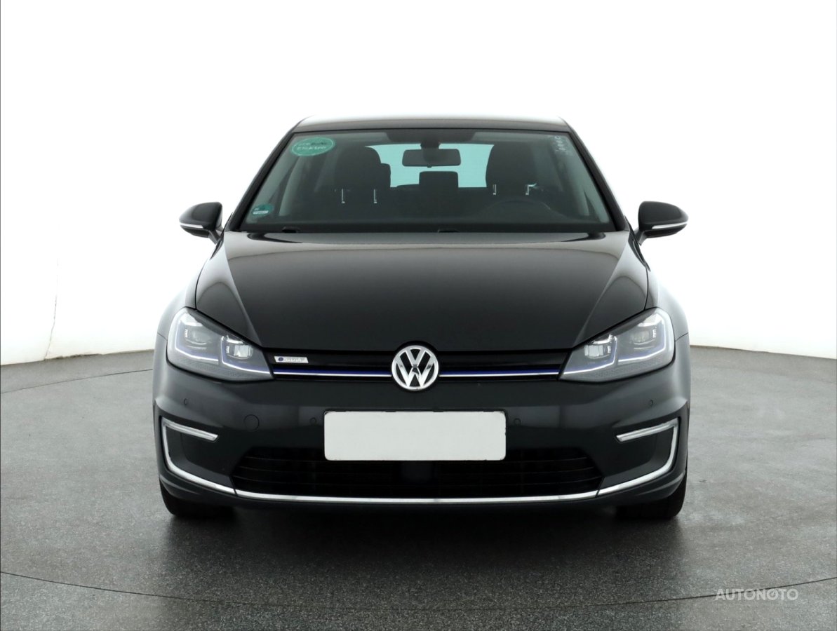 Volkswagen e-Golf, 2018 - pohled č. 2