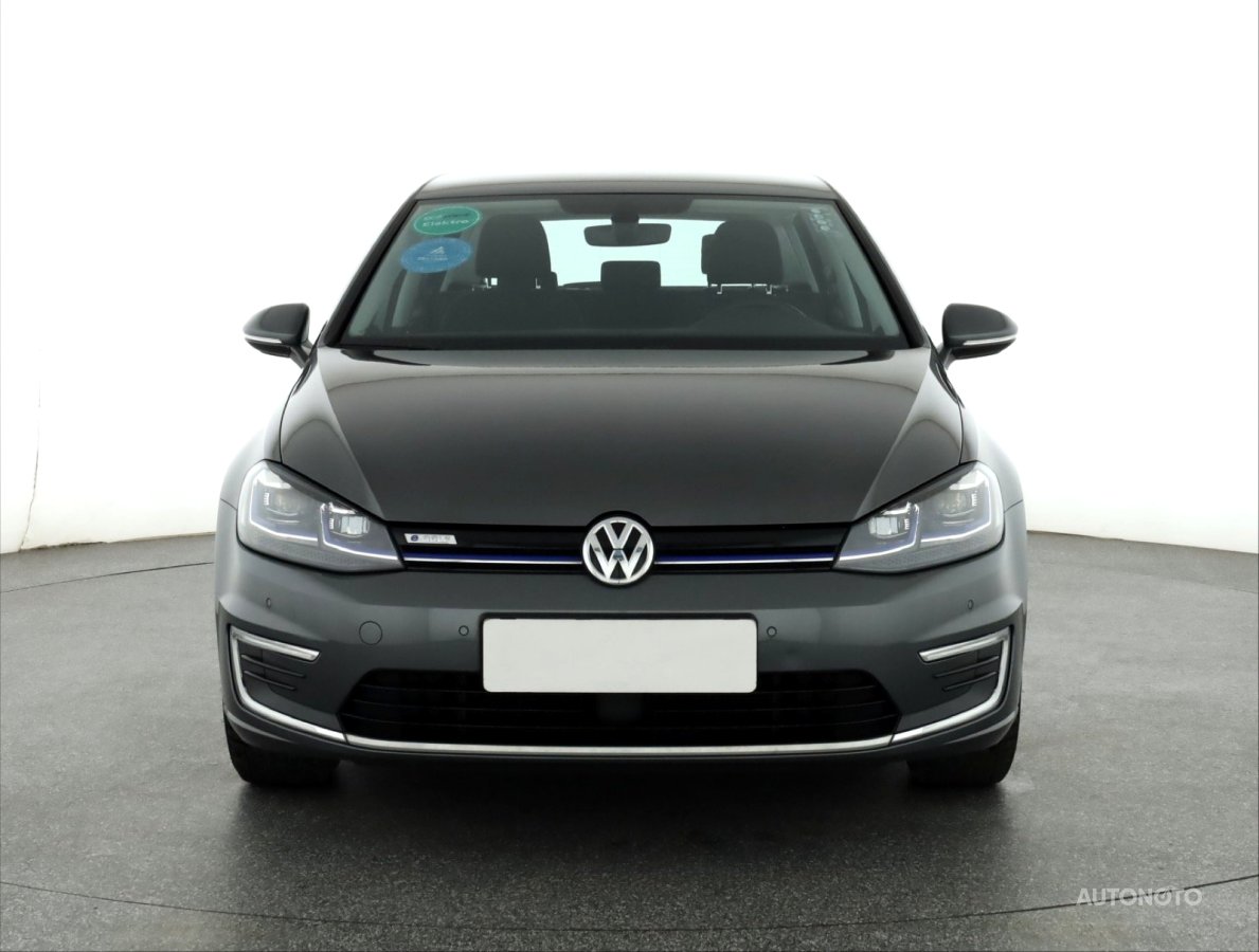 Volkswagen e-Golf, 2020 - pohled č. 2