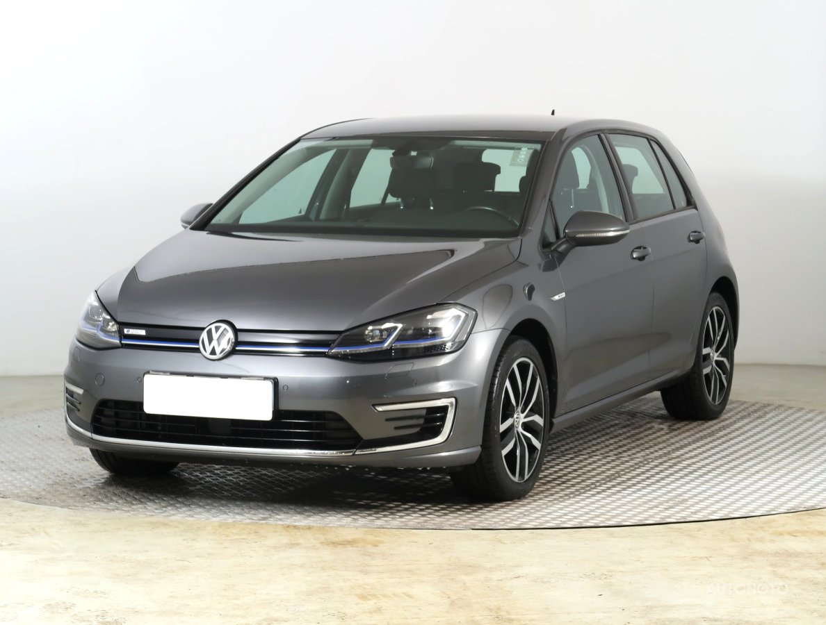 Volkswagen e-Golf, 2020 - pohled č. 3