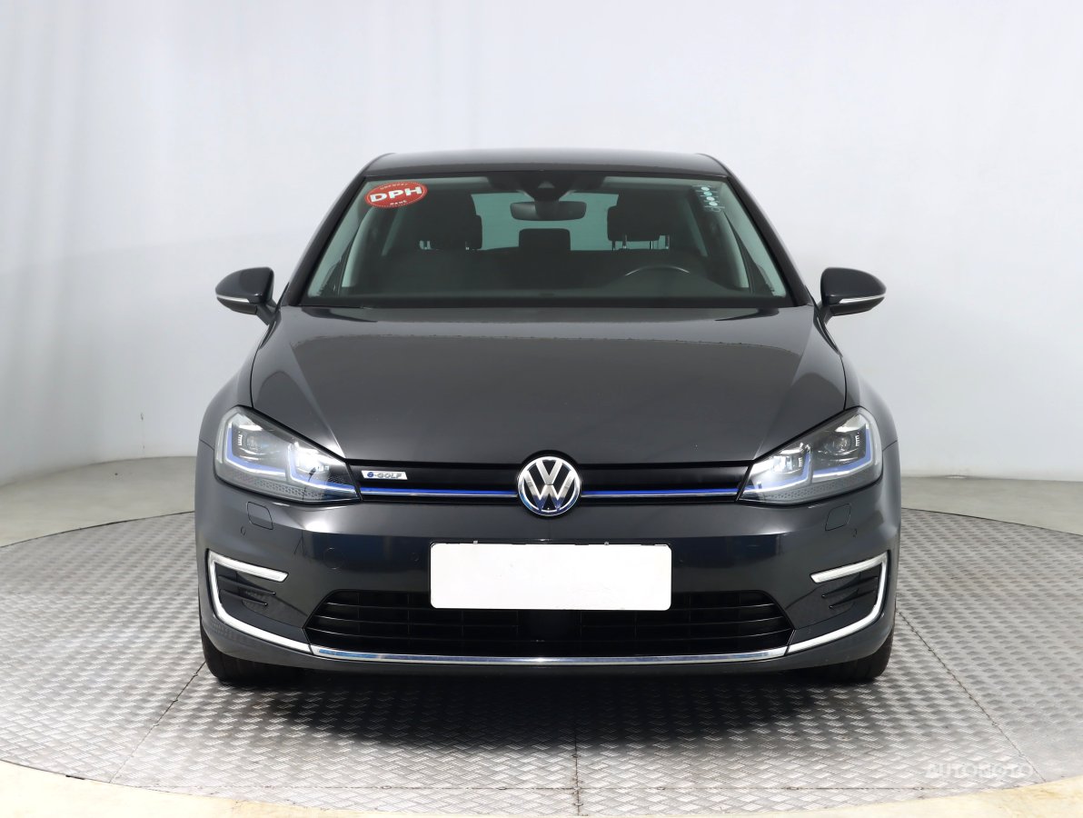 Volkswagen e-Golf, 2020 - pohled č. 2