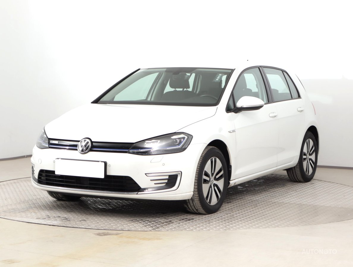 Volkswagen e-Golf, 2020 - pohled č. 3