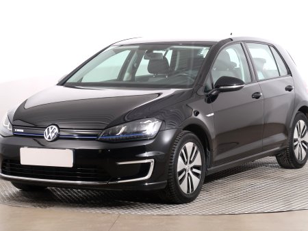 Volkswagen e-Golf, 2016 - pohled č. 3