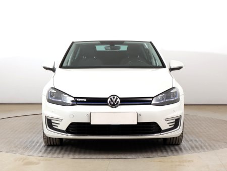 Volkswagen e-Golf, 2020 - pohled č. 2