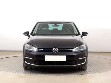 Volkswagen e-Golf, 2019 - pohled č. 2