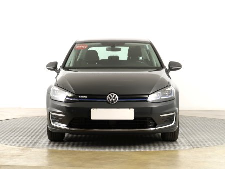 Volkswagen e-Golf, 2020 - pohled č. 2