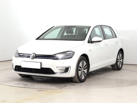 Volkswagen e-Golf, 2020 - pohled č. 3