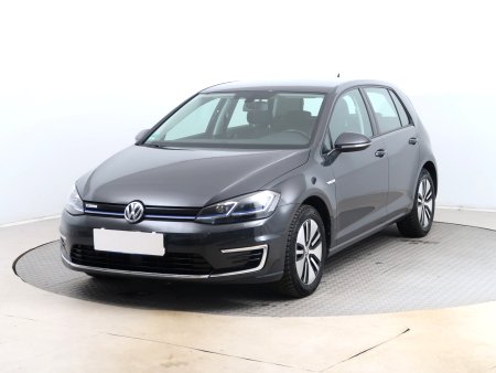Volkswagen e-Golf, 2020 - pohled č. 3