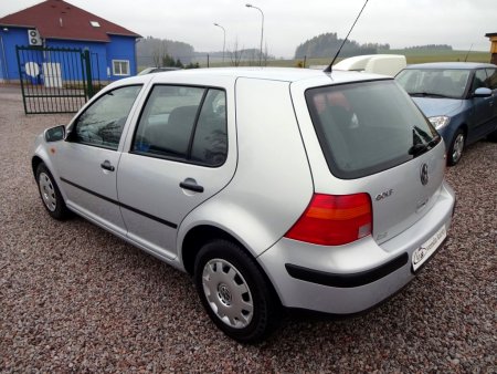 Volkswagen Golf 1,6i Basis, 1998 - pohled č. 8