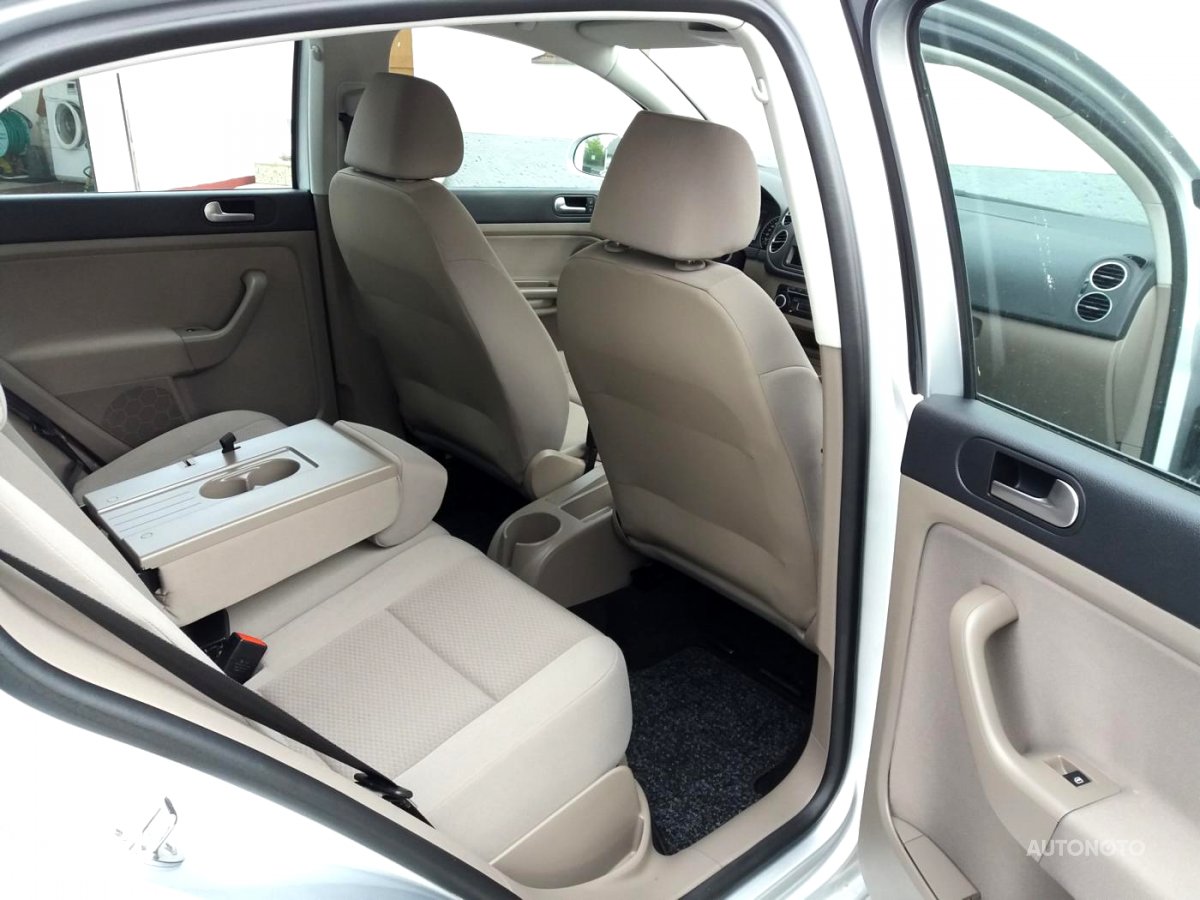 Volkswagen Golf Plus, 2010 - pohled č. 10