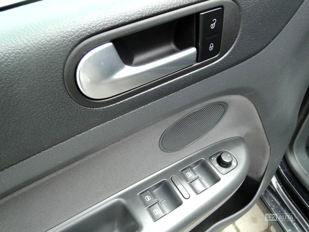 Volkswagen Golf Plus, 2009 - pohled č. 14