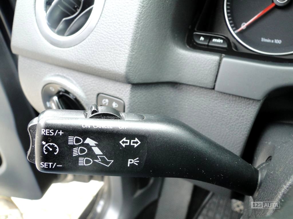 Volkswagen Golf Plus, 2009 - pohled č. 20