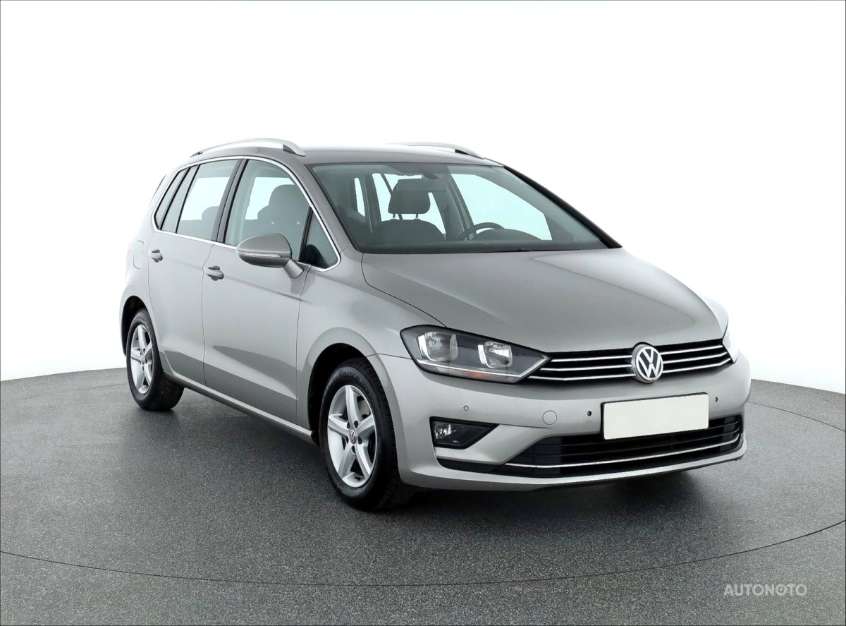 Volkswagen Golf Sportsvan, 2015 - celkový pohled