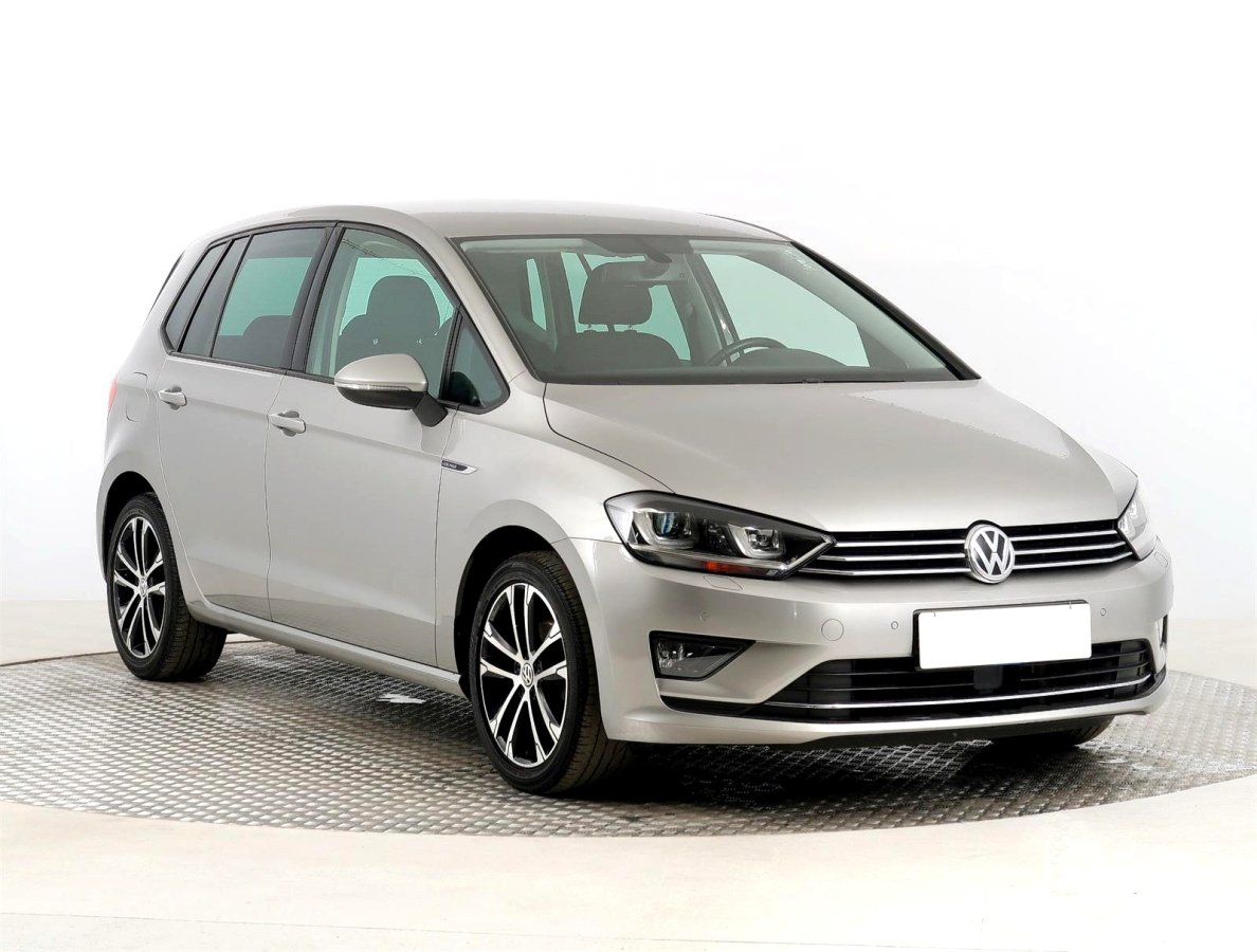 Volkswagen Golf Sportsvan, 2015 - celkový pohled