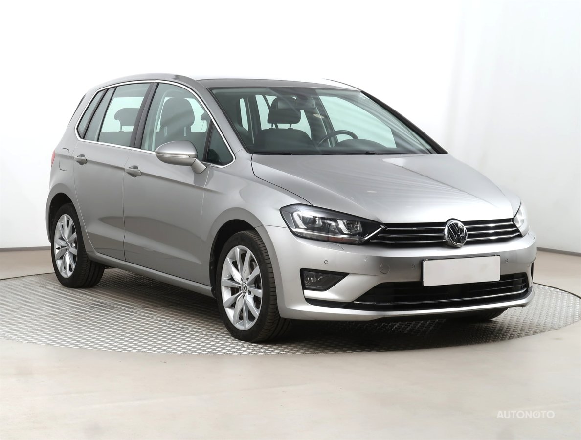 Volkswagen Golf Sportsvan, 2015 - celkový pohled