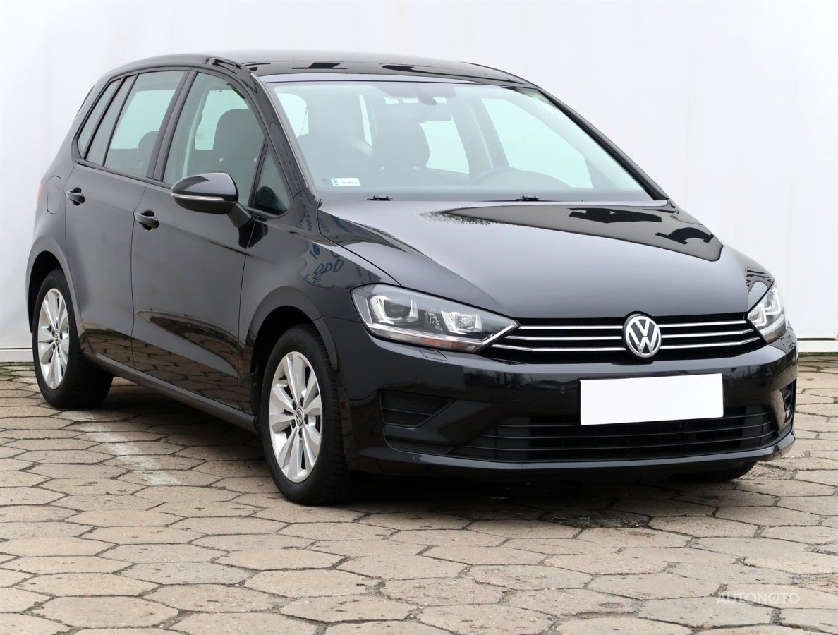 Volkswagen Golf Sportsvan, 2016 - celkový pohled