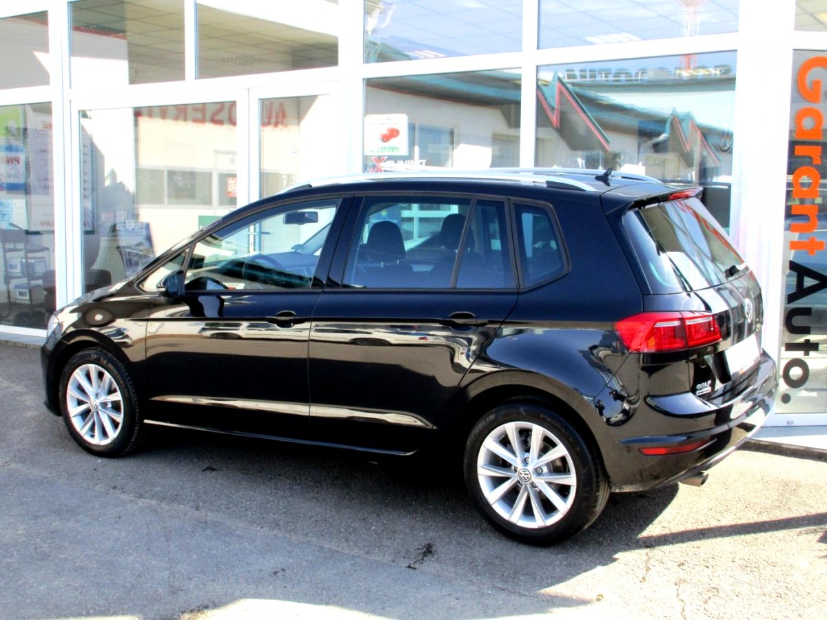 Volkswagen Golf Sportsvan, 2015 - pohled č. 3